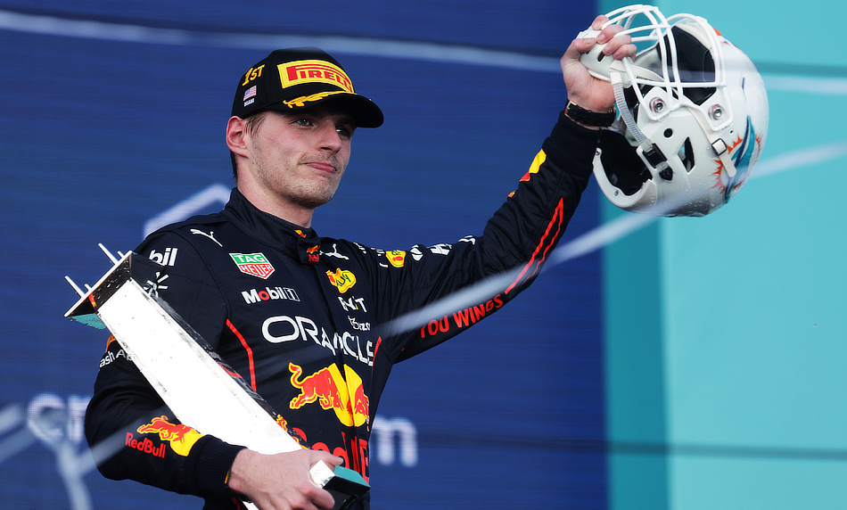 Miami Vice Grand Prix 2022 - Max Verstappen holds aloft the winners trophy