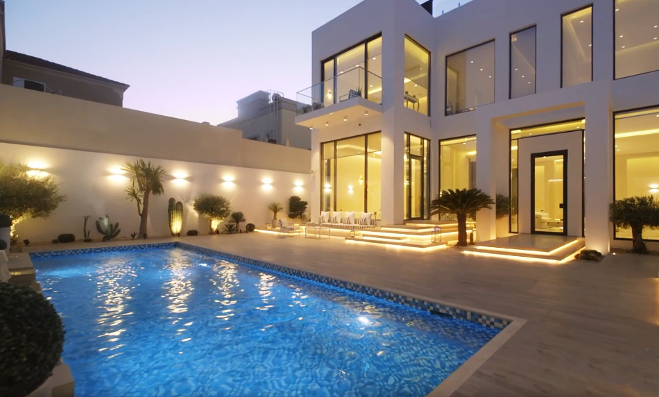 Dubai luxury villa in Jumeriah