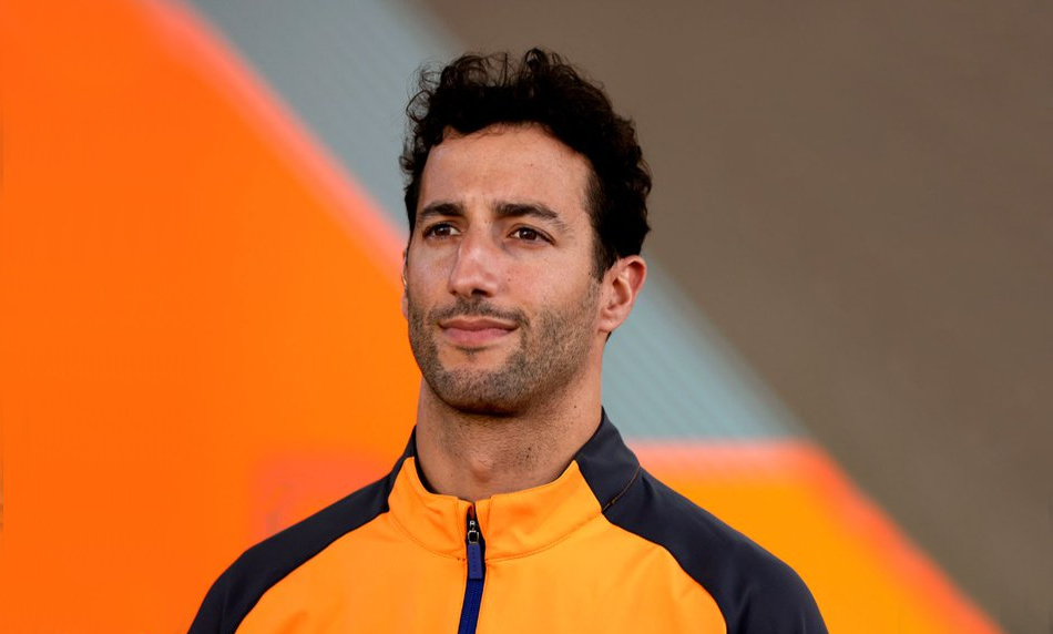 Daniel Ricciardo leaves McLaren by mutual consent