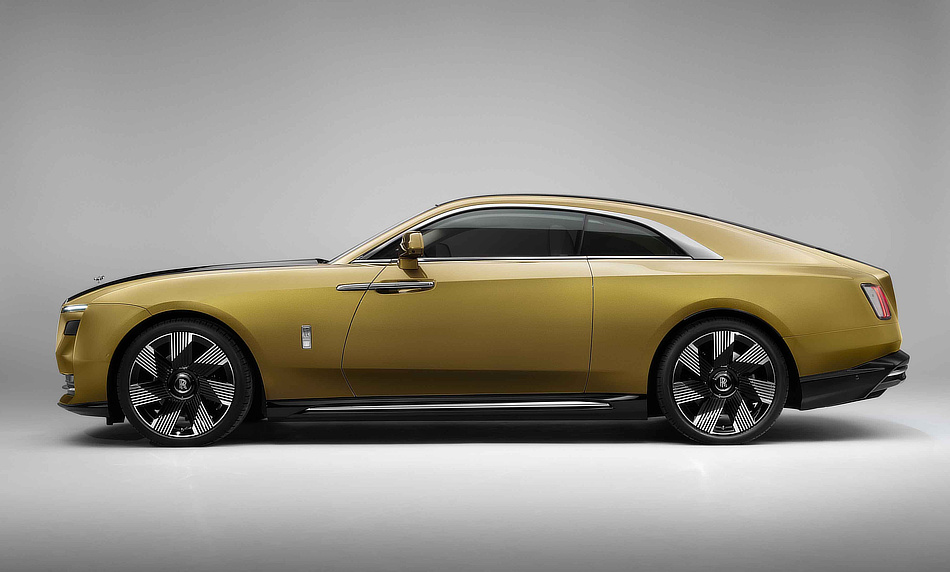 The World is Not Enough For The Rolls Royce Spectre
