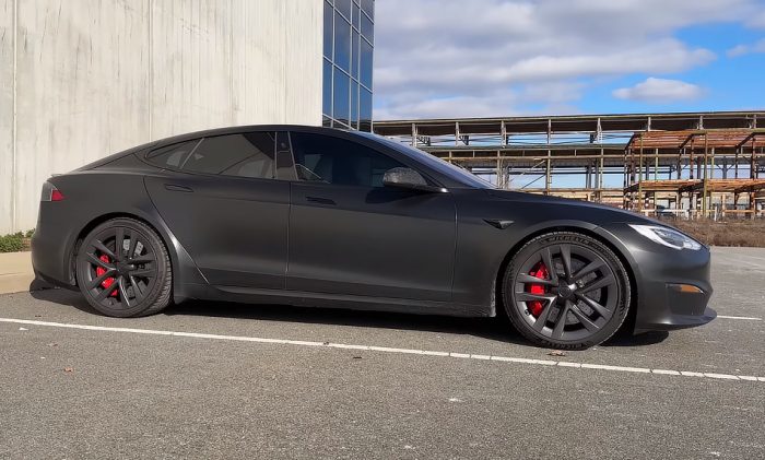 Mkbhd Loves And Hates His Tesla Absurd Model S Plaid