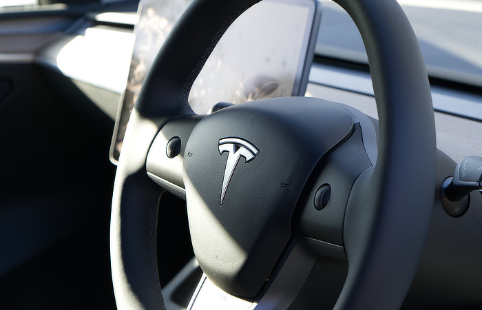 2023 Tesla Model Y Performance Review - Steering Wheel