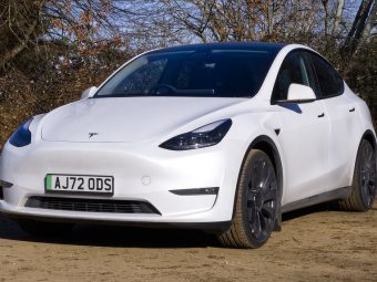 2023 Tesla Model Y Performance Review - Stance