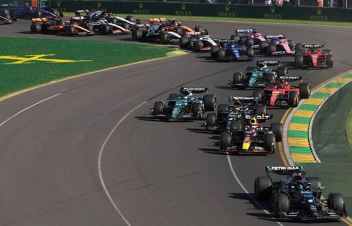 2023 Australian Grand Prix Report - Lap one