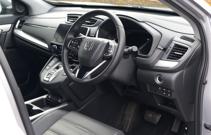 Honda CV-V Review - Interior details, drivers view