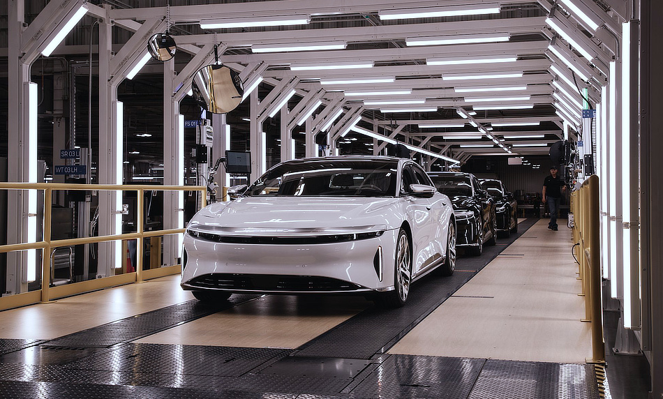 Lucid Motors in truble after laying of workforce?
