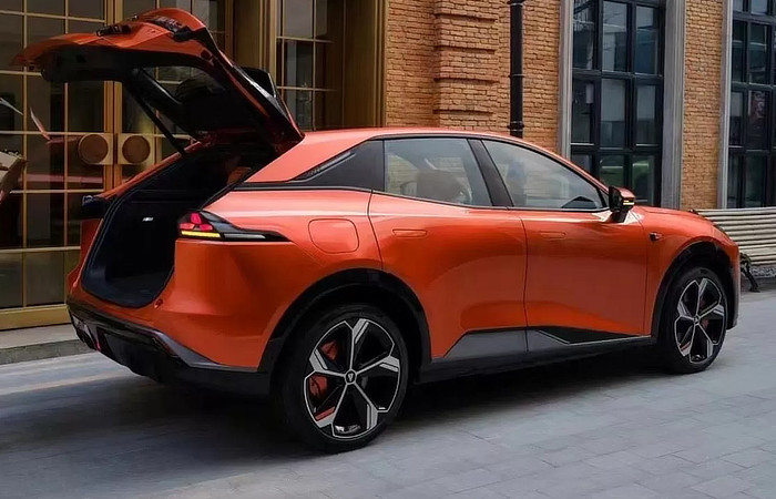 Changan Deepal S7 - Huawei's Answer to the Model Y - Rear Stance