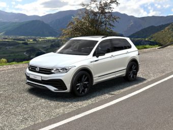 Bloody Awful Volkswagen Tiguan Black Edition - Stance
