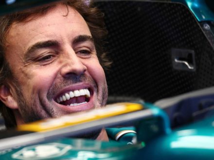 Fernando Alonso having the last laugh at Szafnauer