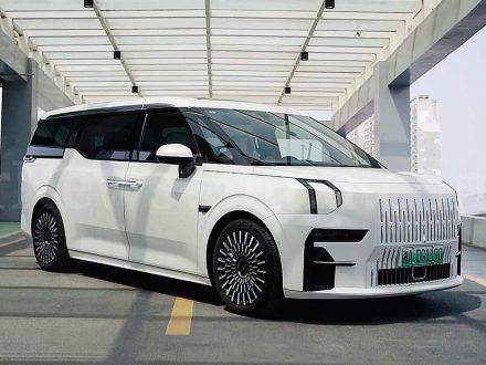 Volvo EM90 is a rebadged Geely Zeekr 009