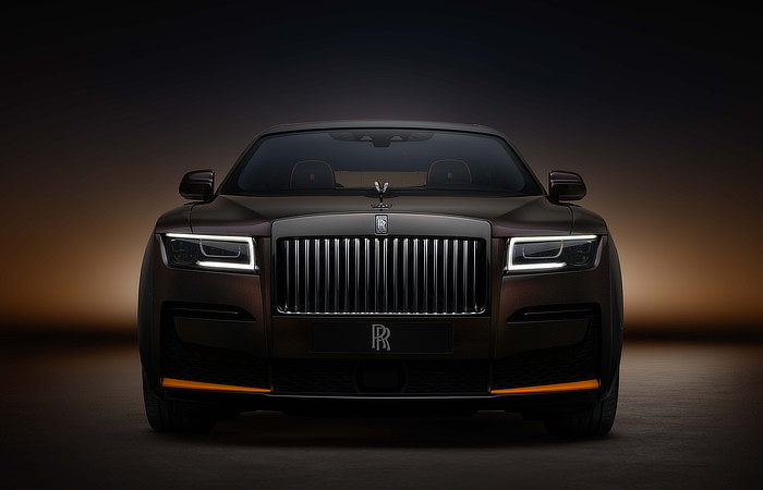 Rolls Royce Ekleipsis - Front Stance