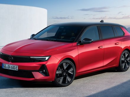 Vauxhall Astra EV Estate