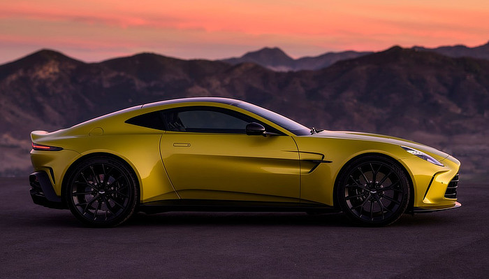 2024 Aston Martin B-Spec - Side Stance