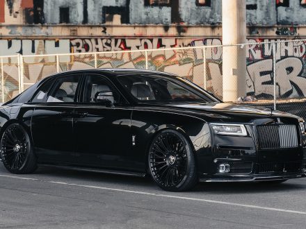 Urban Automotive Rolls Royce Ghost Innit - Master Stance