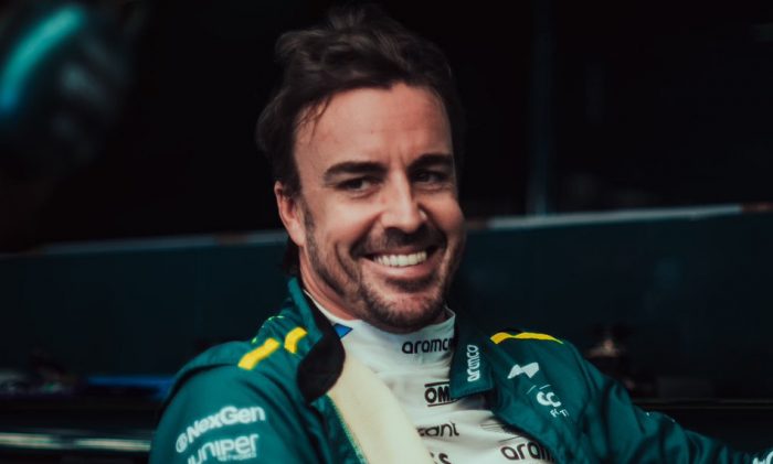 Alonso The Grey - Smiling