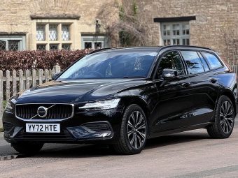 Long term Review - Volvo V60 Core Edition - Master Stance