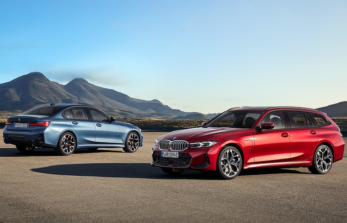 2024 upgraded BMW 3 Series - Saloon & Estate - Group Stance