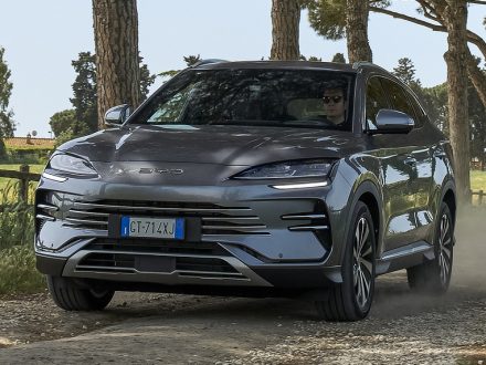 2024 BYD Seal PHEV SUV - Master Stance