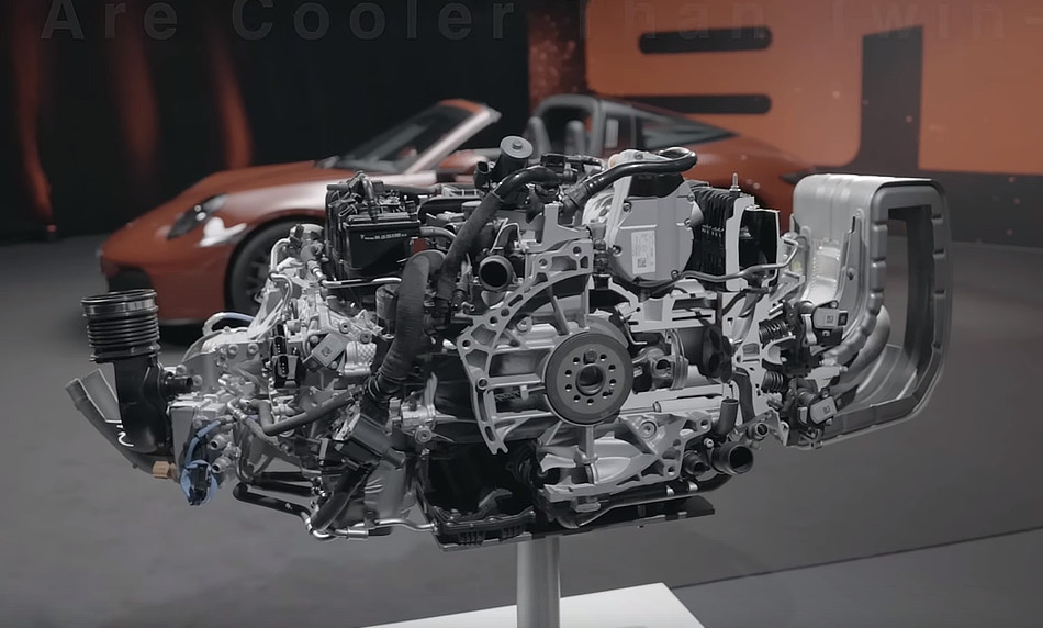 Porsche 911 Hybrid - Engineering Explained