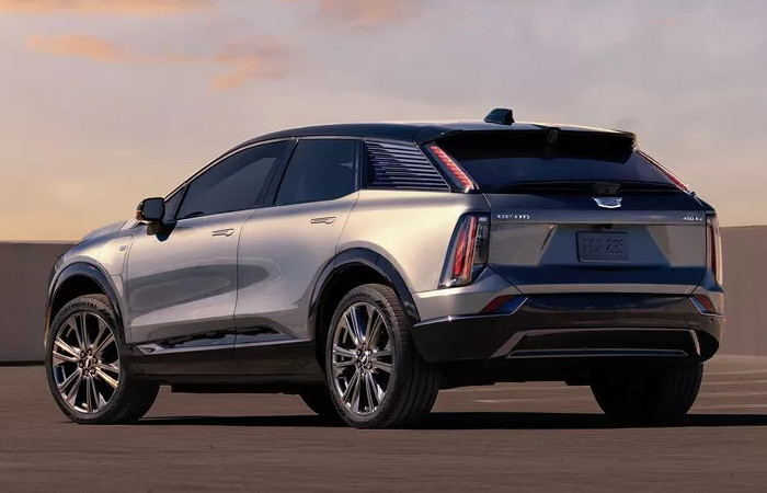 Cadillac Optiq - Rear