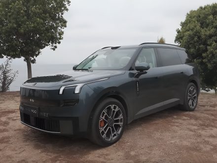 Lynk & Co 900 PHEV - A Review By The Electric Viking
