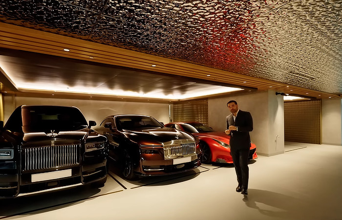 Enes Yilmazer Tours The Zaha Hadid Opus Penthouse