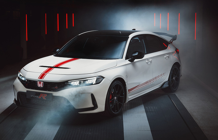2025 Honda Civic Type R Ultimate Edition - Defiant Stance