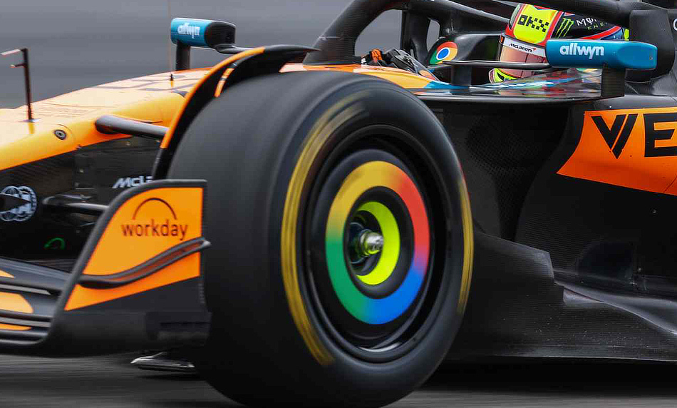 McLaren F1 Braking System - High Precision, High Performance