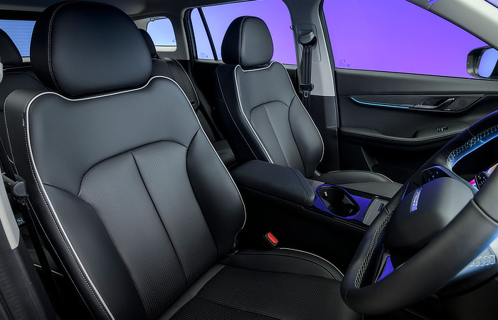 JAECOO E5 EV - UK Price And Specs - Interior