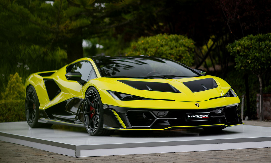Lamborghini Fenomeno - Master Stance