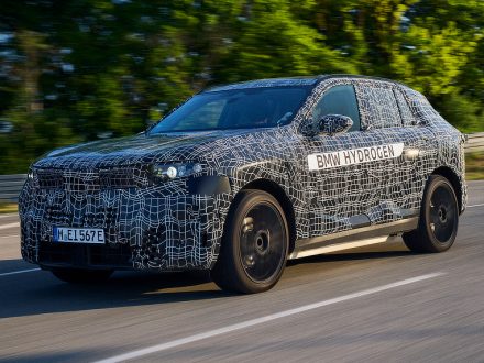 BMW iX5 Hydrogen Rabbit Hole