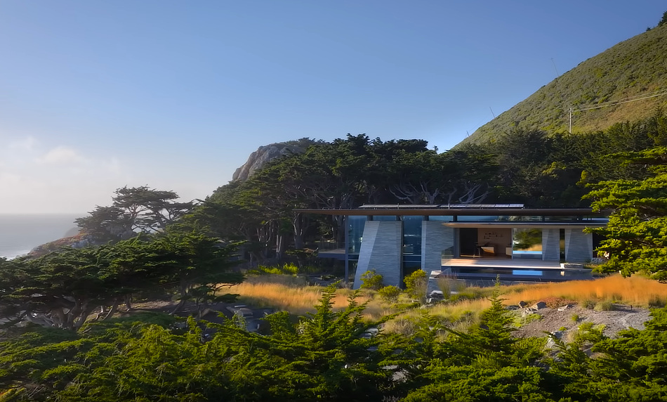 Cliffside Mansion on The Big Sur