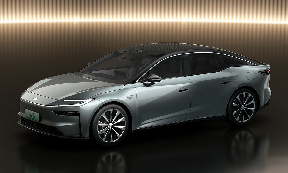 Toyota BZ7 EV Sedan - Master Stance