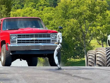 Rise of the Unitree Robot vs WhistlinDiesel