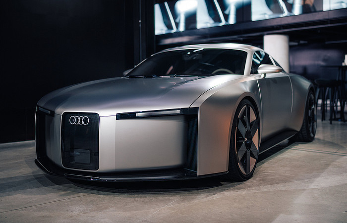 Audi Concept C - London stance