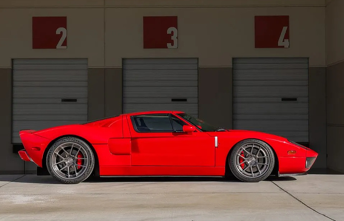 Ford GT owned by Paul Walker up for sale - 002