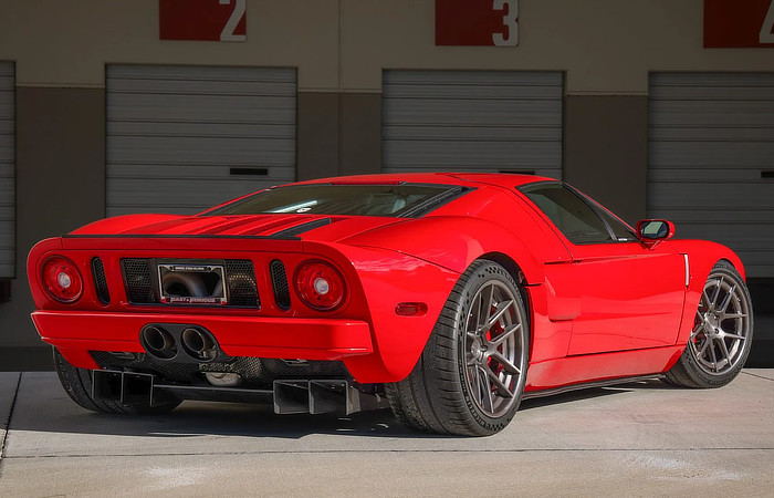 Ford GT owned by Paul Walker up for sale - 004