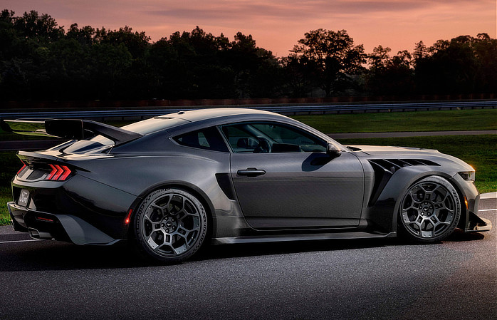 Ford GTD - Carbon Fibre issues -stance