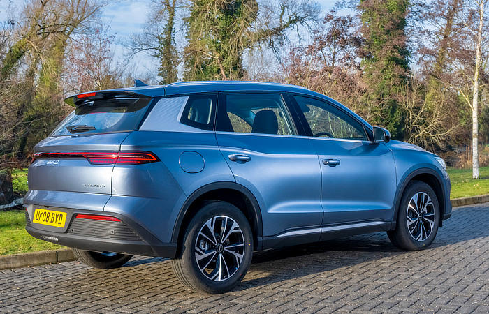 BYD Sealion 5 - Stanced