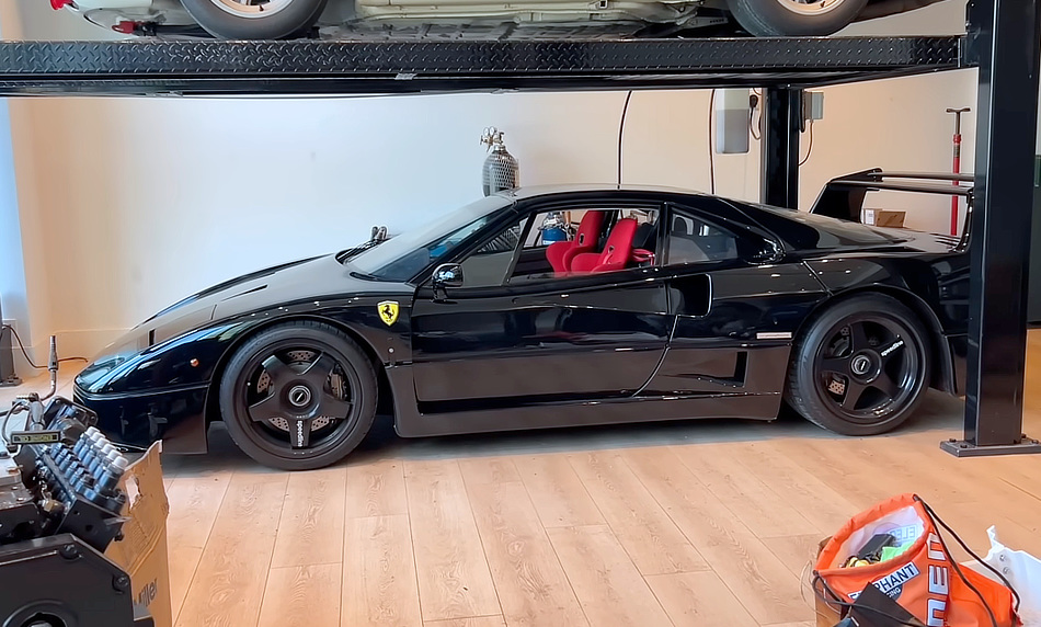 Trevor's Ferrari Dwelling F40