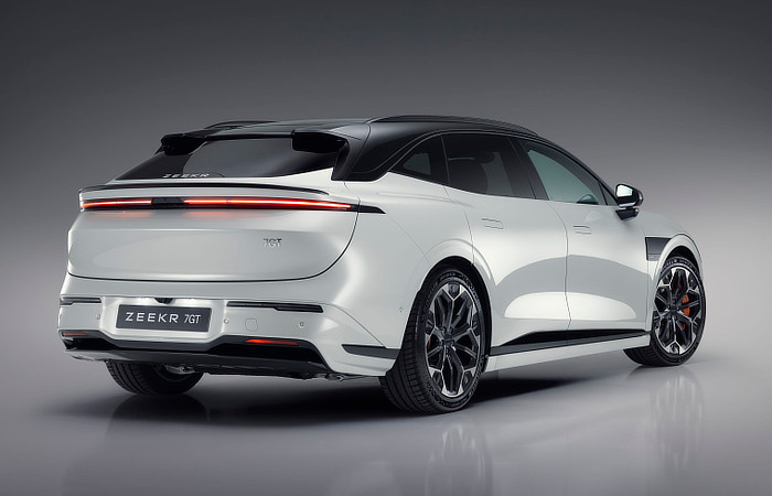 Zeekr 7GT - Interior - Rear Stance