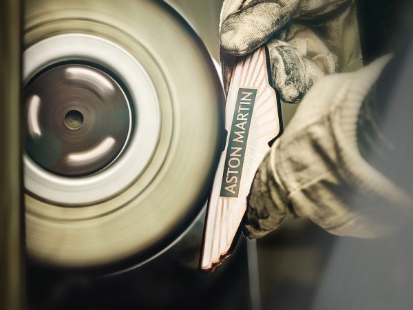 Aston Martin Emblem - Polishing