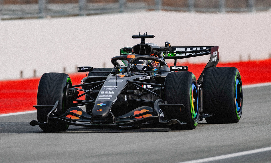 McLaren testing at the 2026 Barcelona test