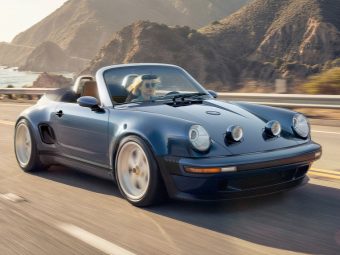 Porsche 911 Carrera Cabriolet by Singer California - Cruising