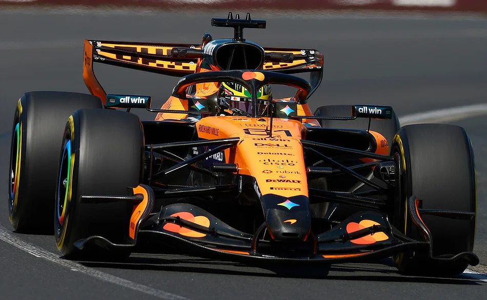 2026 Aussie GP Friday Practice - Oscar Piastri tops the timesheets