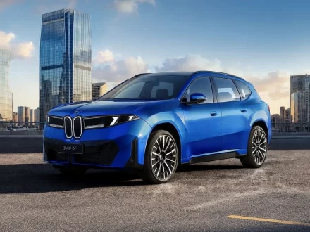 BMW iX3 - China