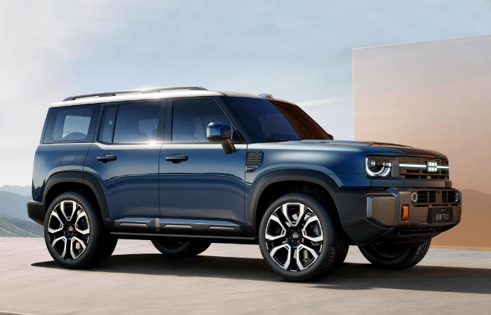 Geely Zhanjian SUV - Into The Light