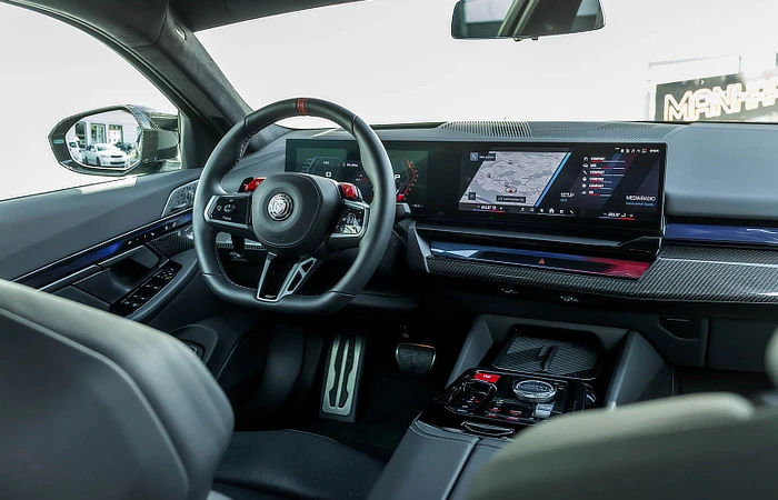 Manhart MH5 900E - Interior