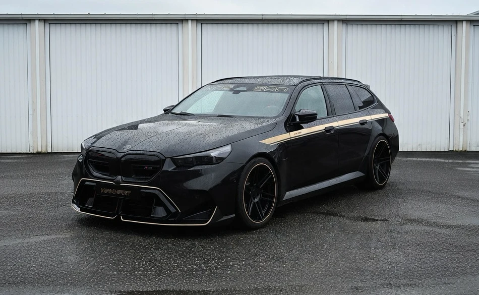 Controlled Demolition: The MANHART MH5 900E Touring