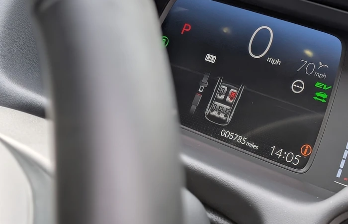 Honda Jazz Hybrid - 010